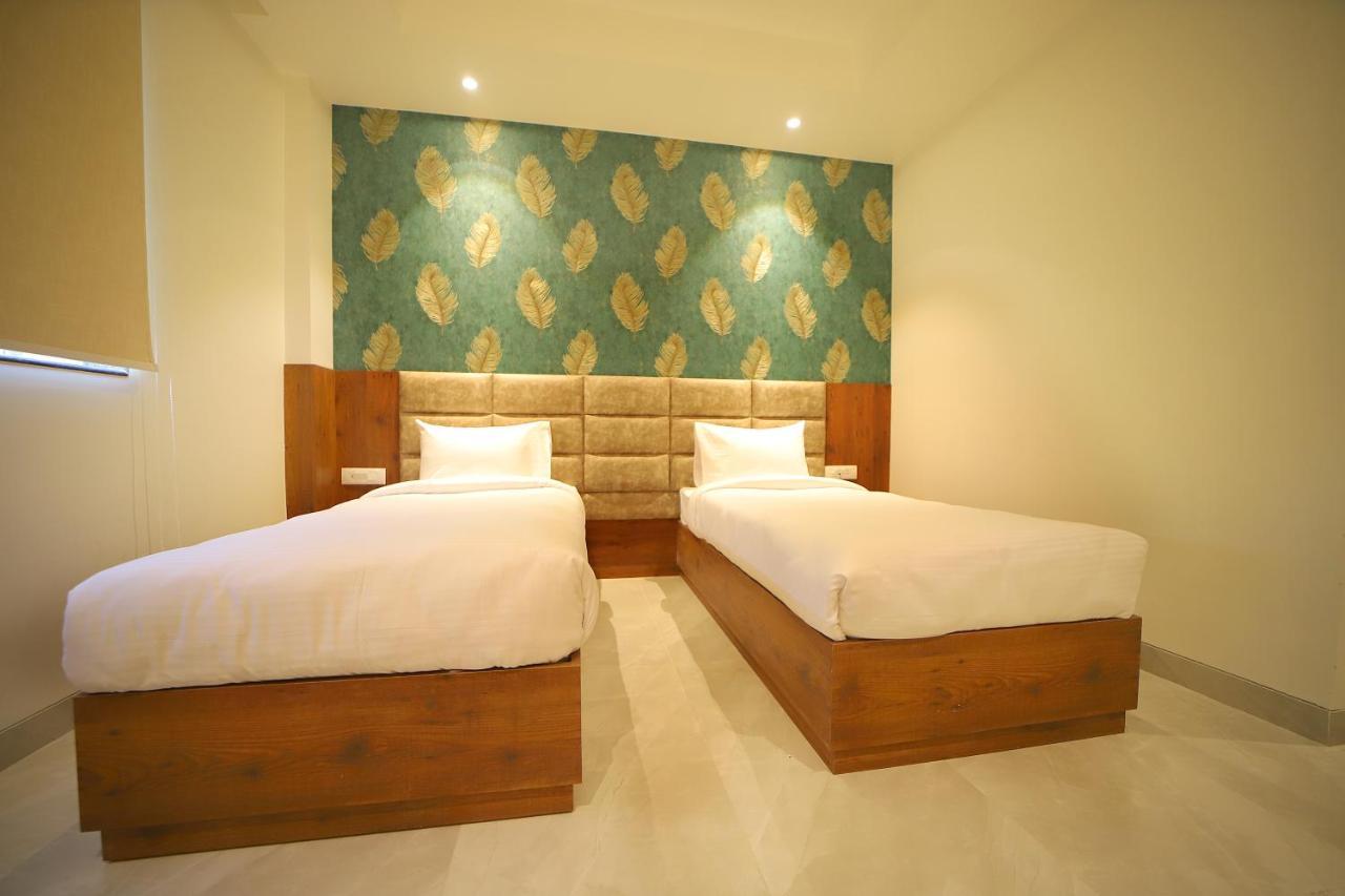 Hotel Marine House Agra  Exterior photo