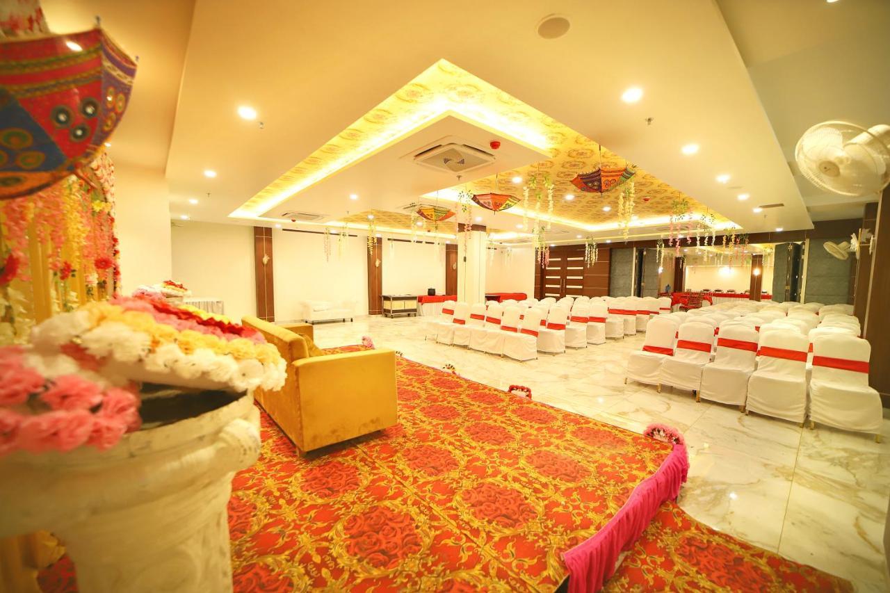 Hotel Marine House Agra  Exterior photo