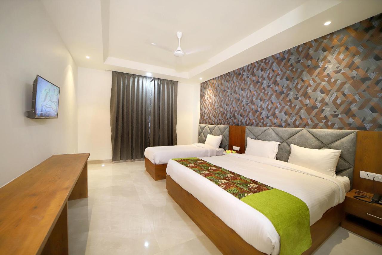 Hotel Marine House Agra  Exterior photo