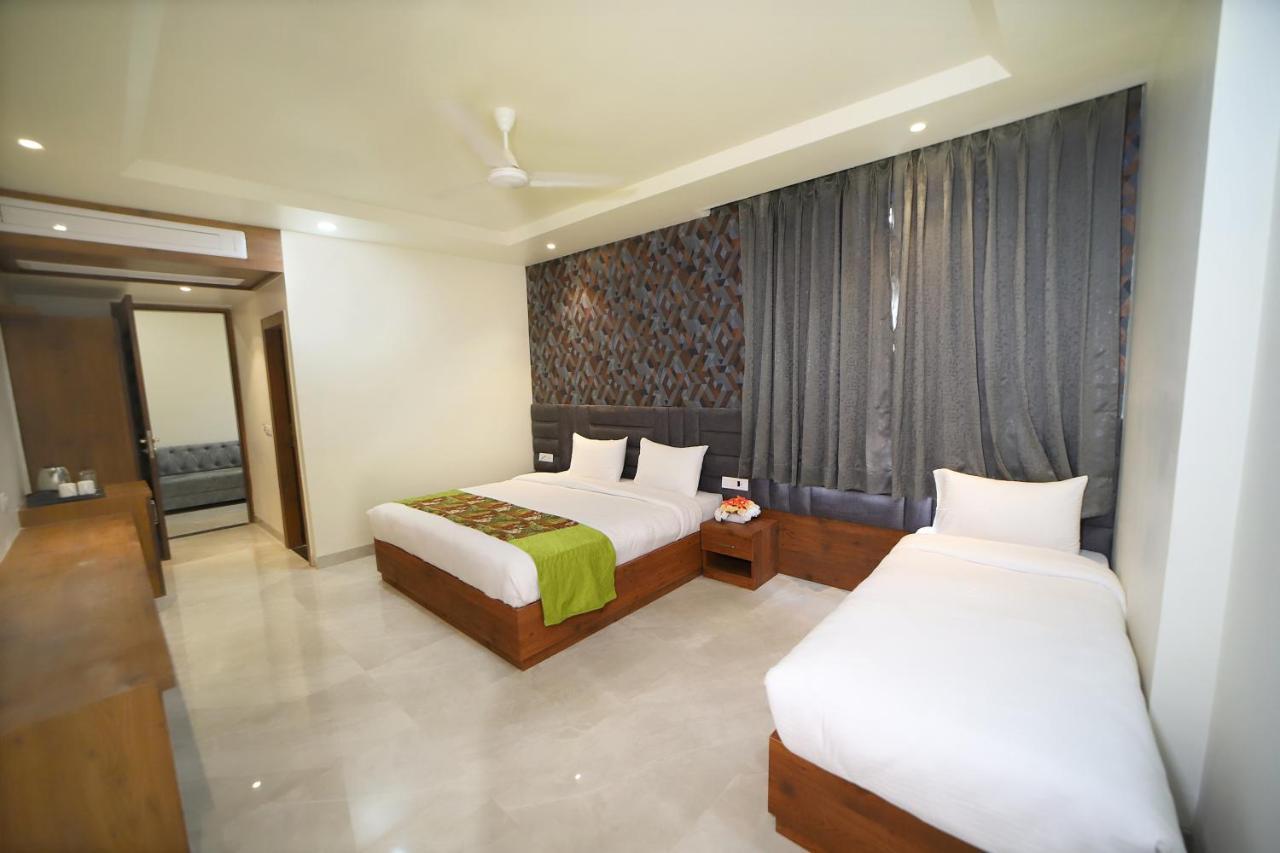 Hotel Marine House Agra  Exterior photo