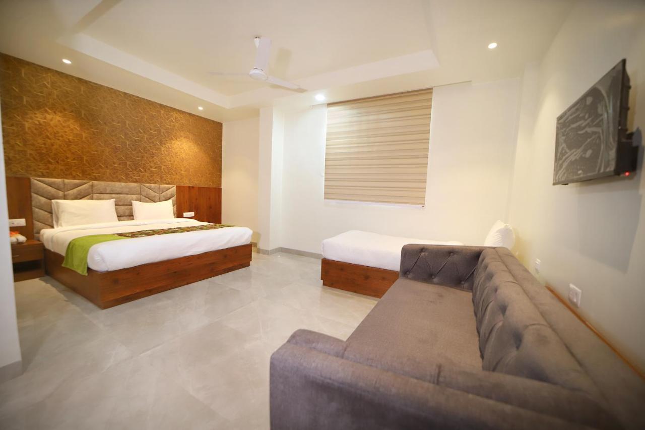 Hotel Marine House Agra  Exterior photo